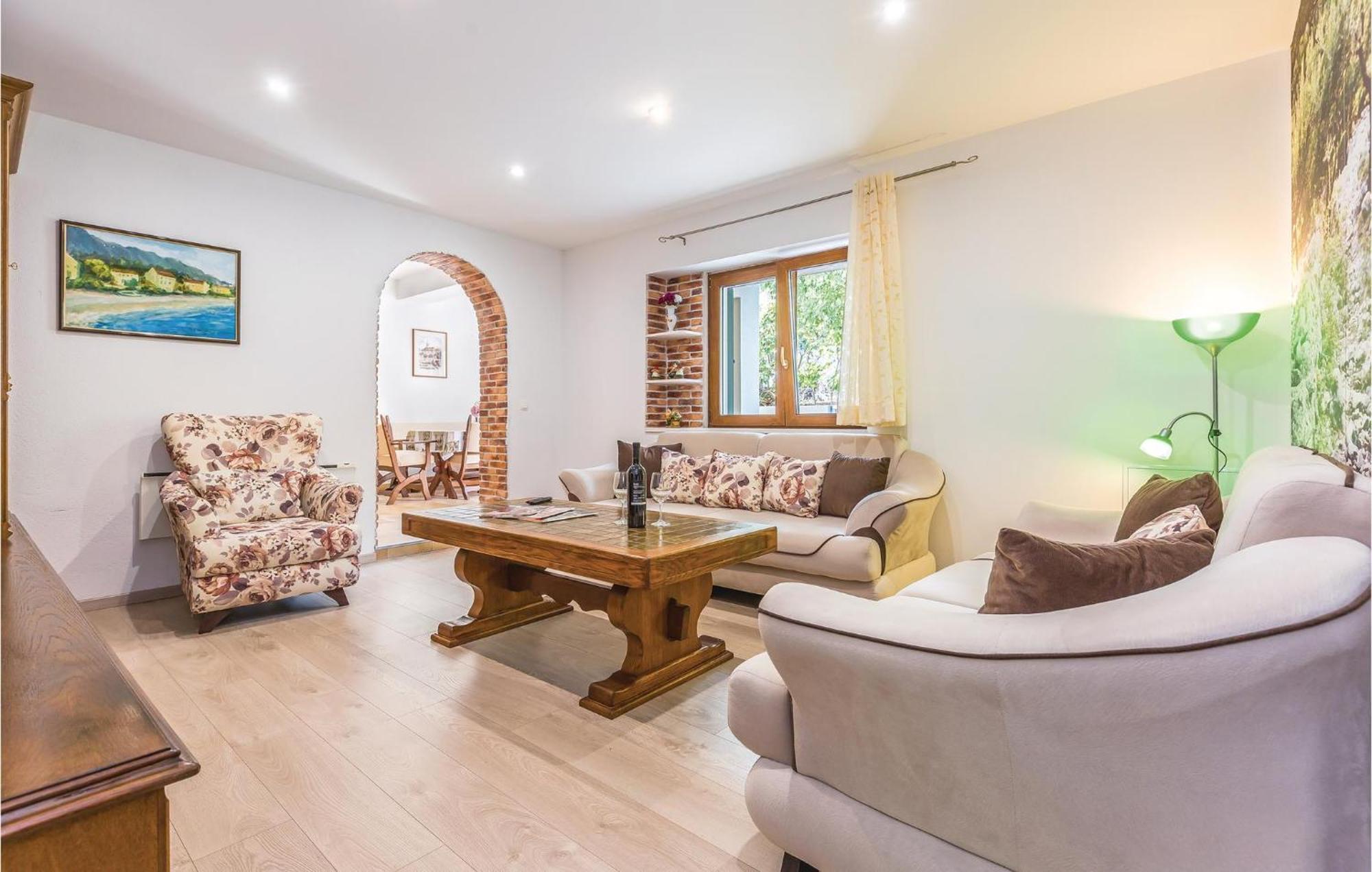 6 Bedroom Gorgeous Home In Zagvozd Esterno foto